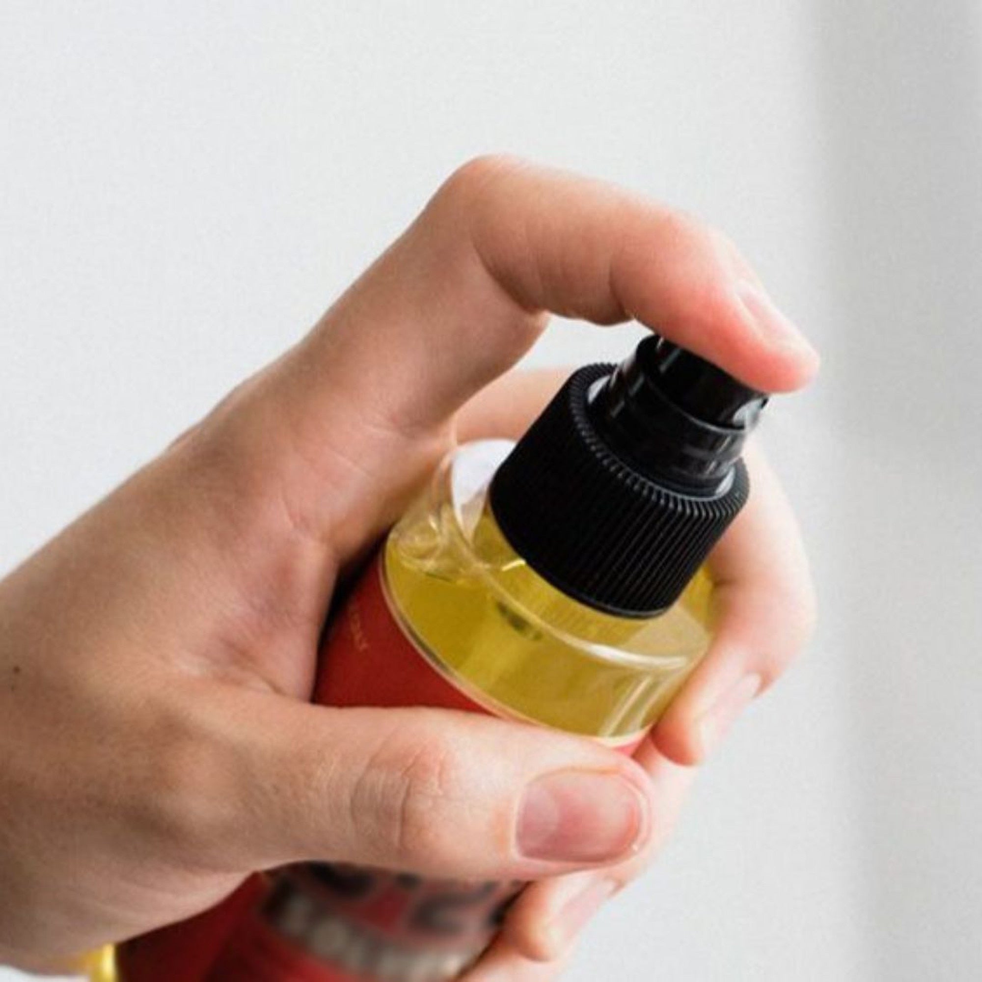 Walker Tape C-22 Solvent – 4 oz